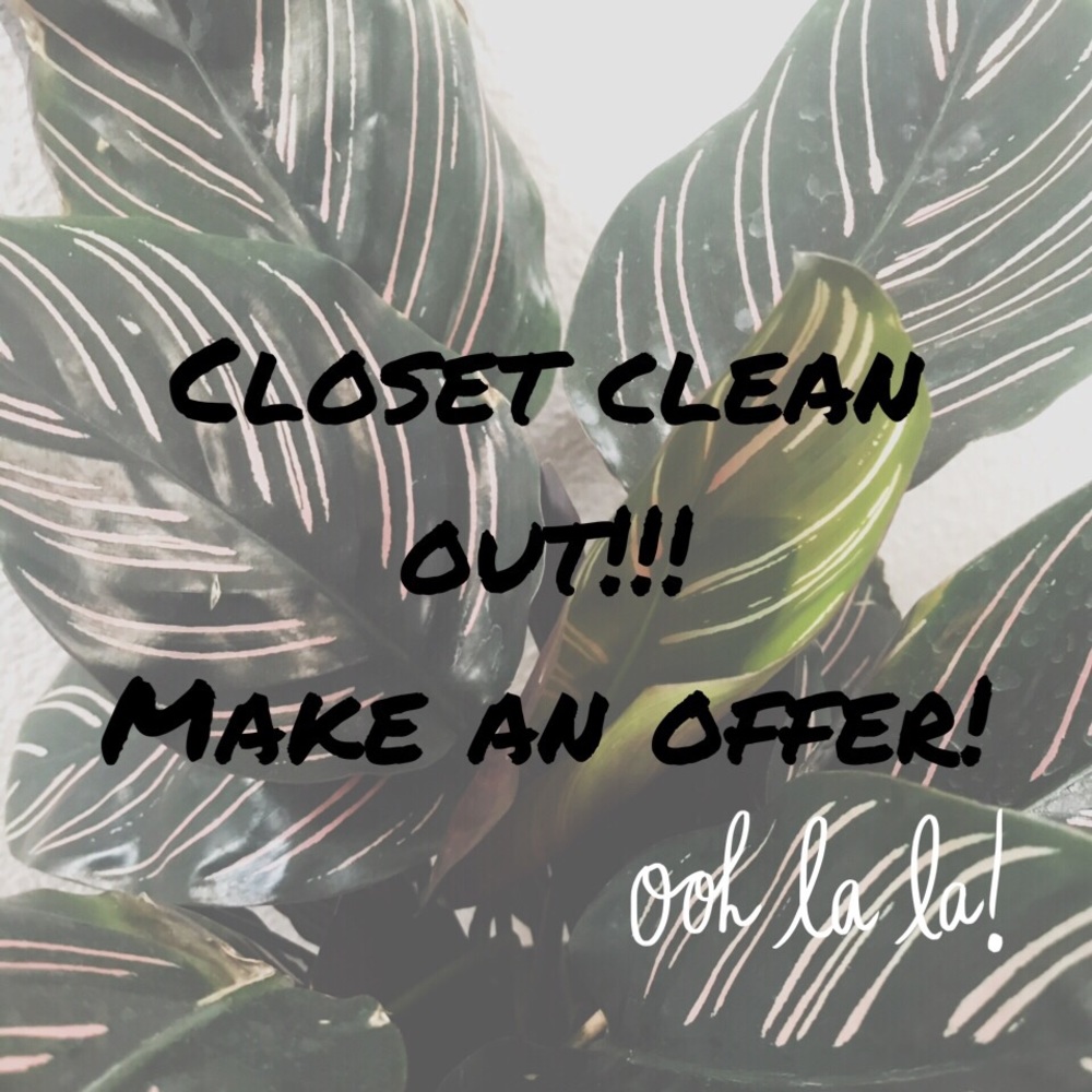 Closet clean out!!! Make me an offer!